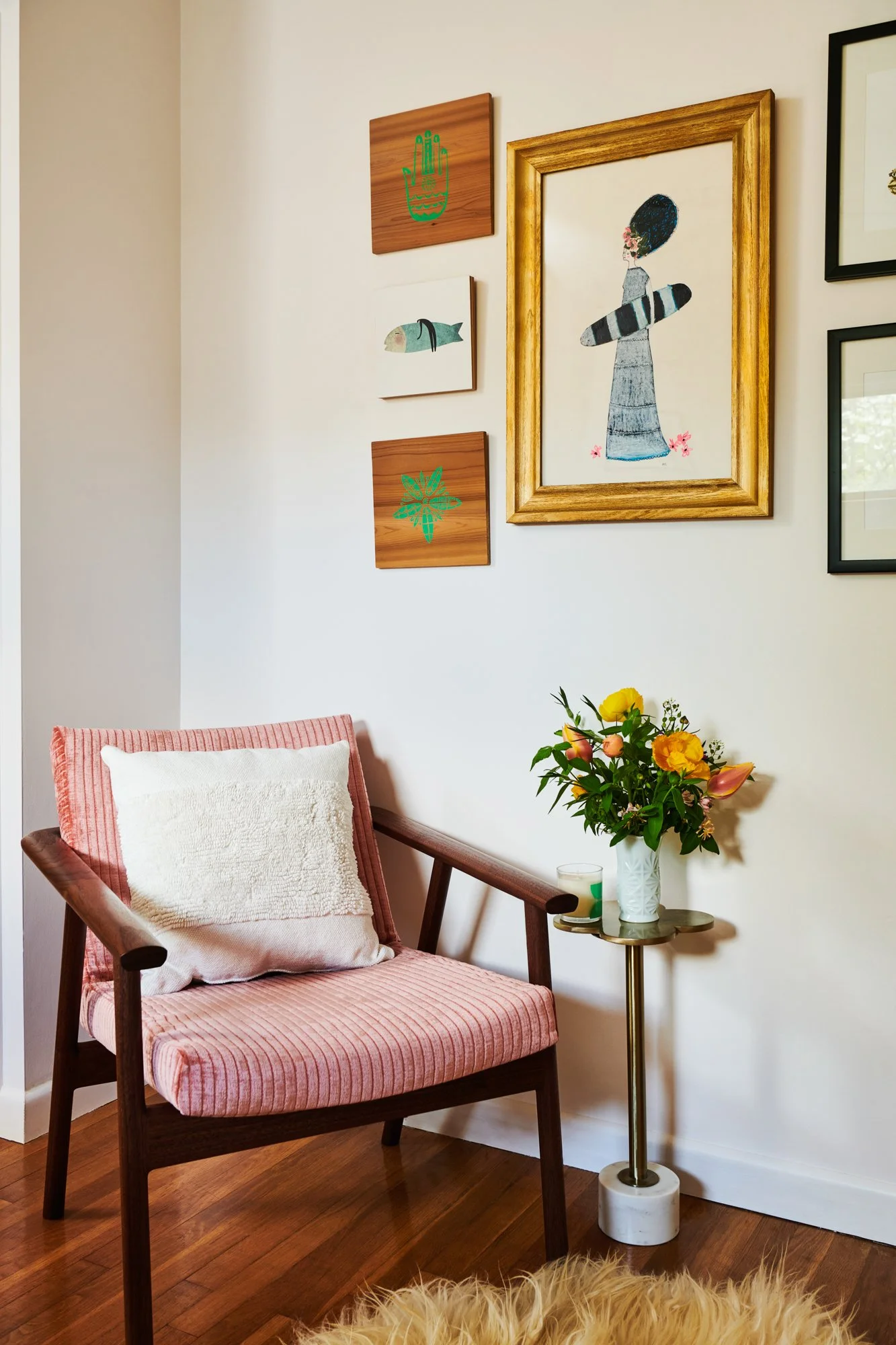 pink-chair-artwork-maine.jpg