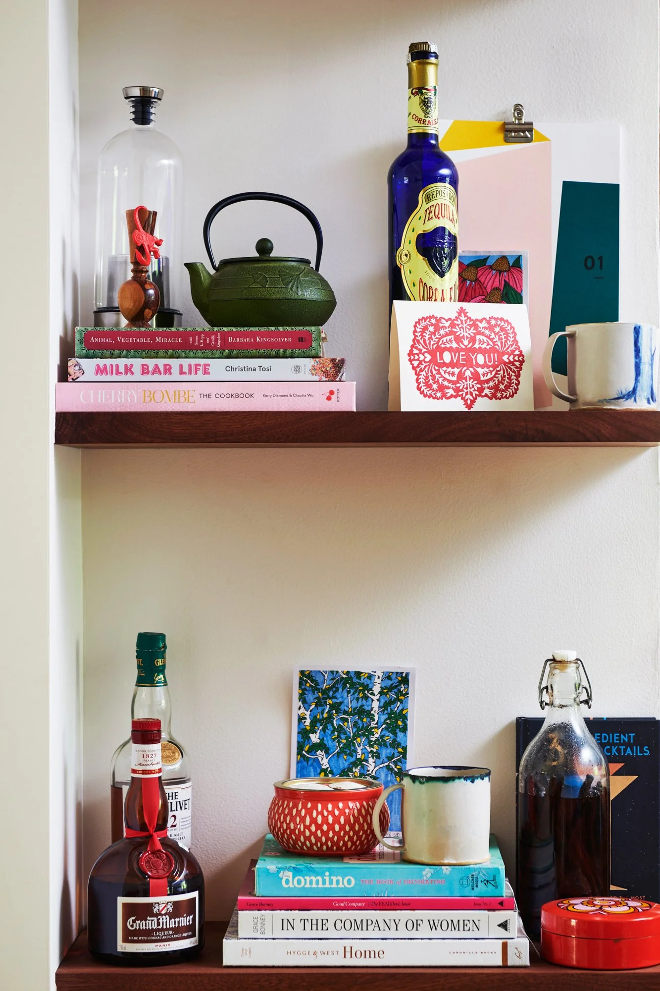 colorful-shelf-decor-maine.jpg