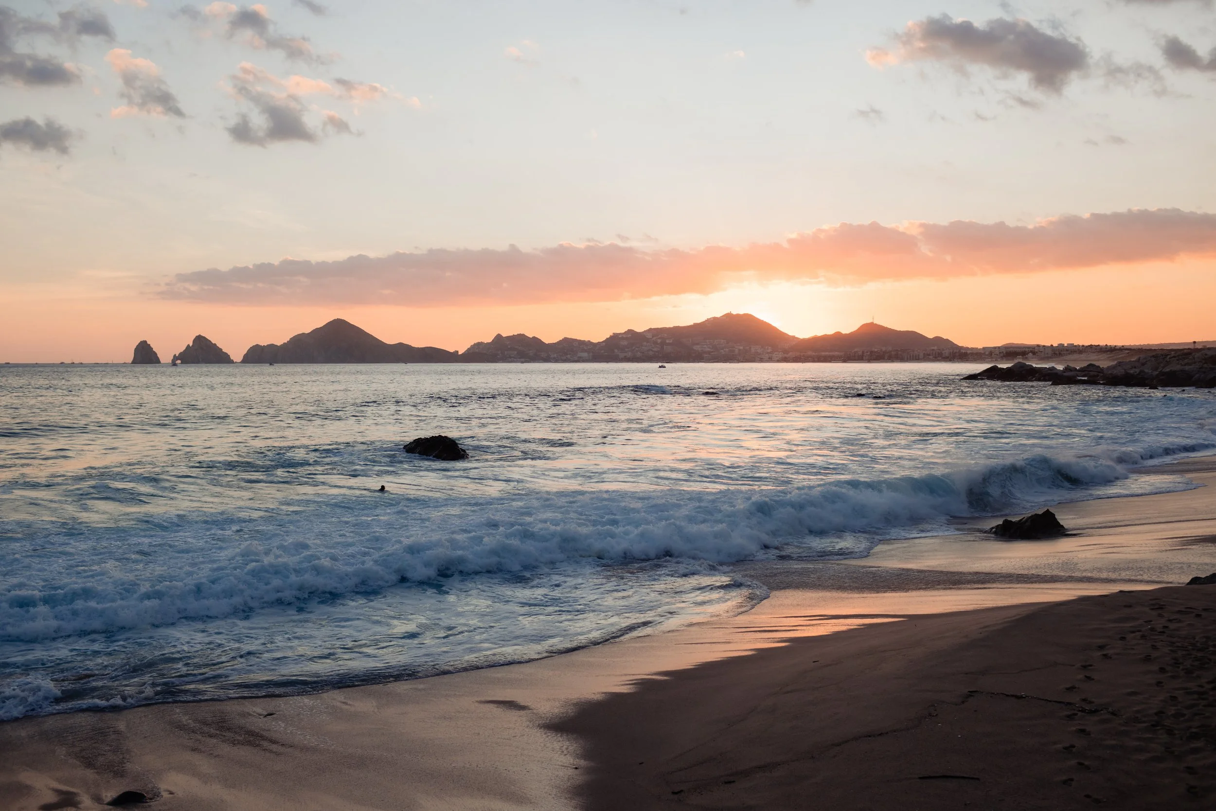 Fabi Rosas Cabo WEdding Photographer - J&M-699.jpg