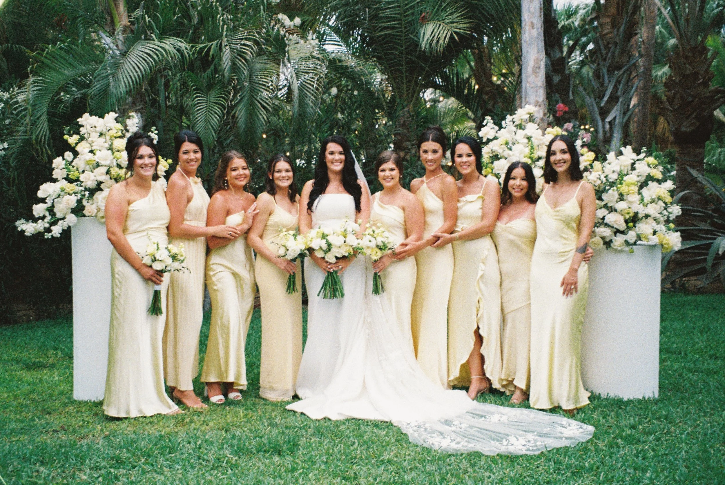 Film Acre Cabo Wedding by Fabi Rosas- L&W-8.jpg