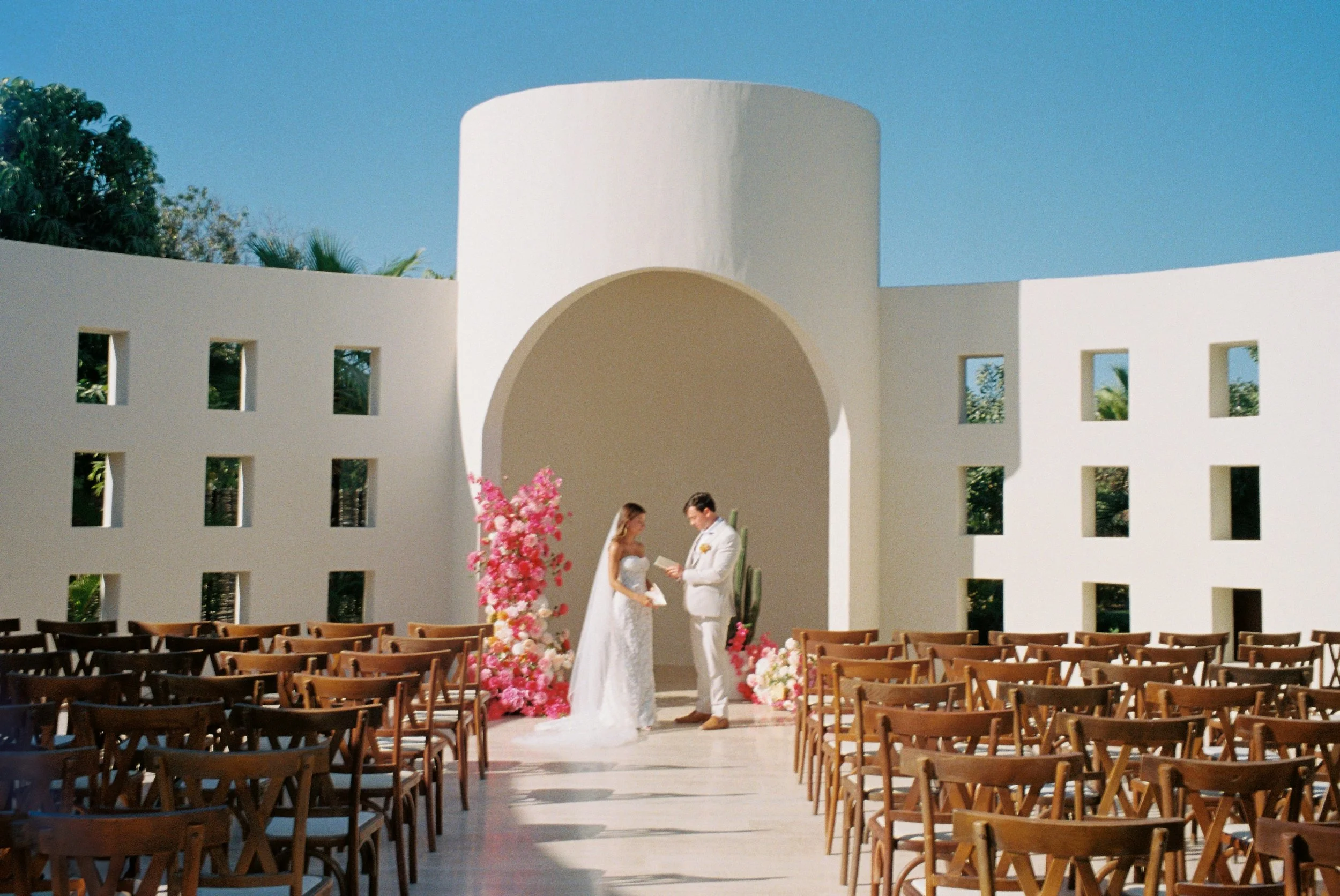 Fabi Rosas Cabo Film Photo Wedding-41.jpg