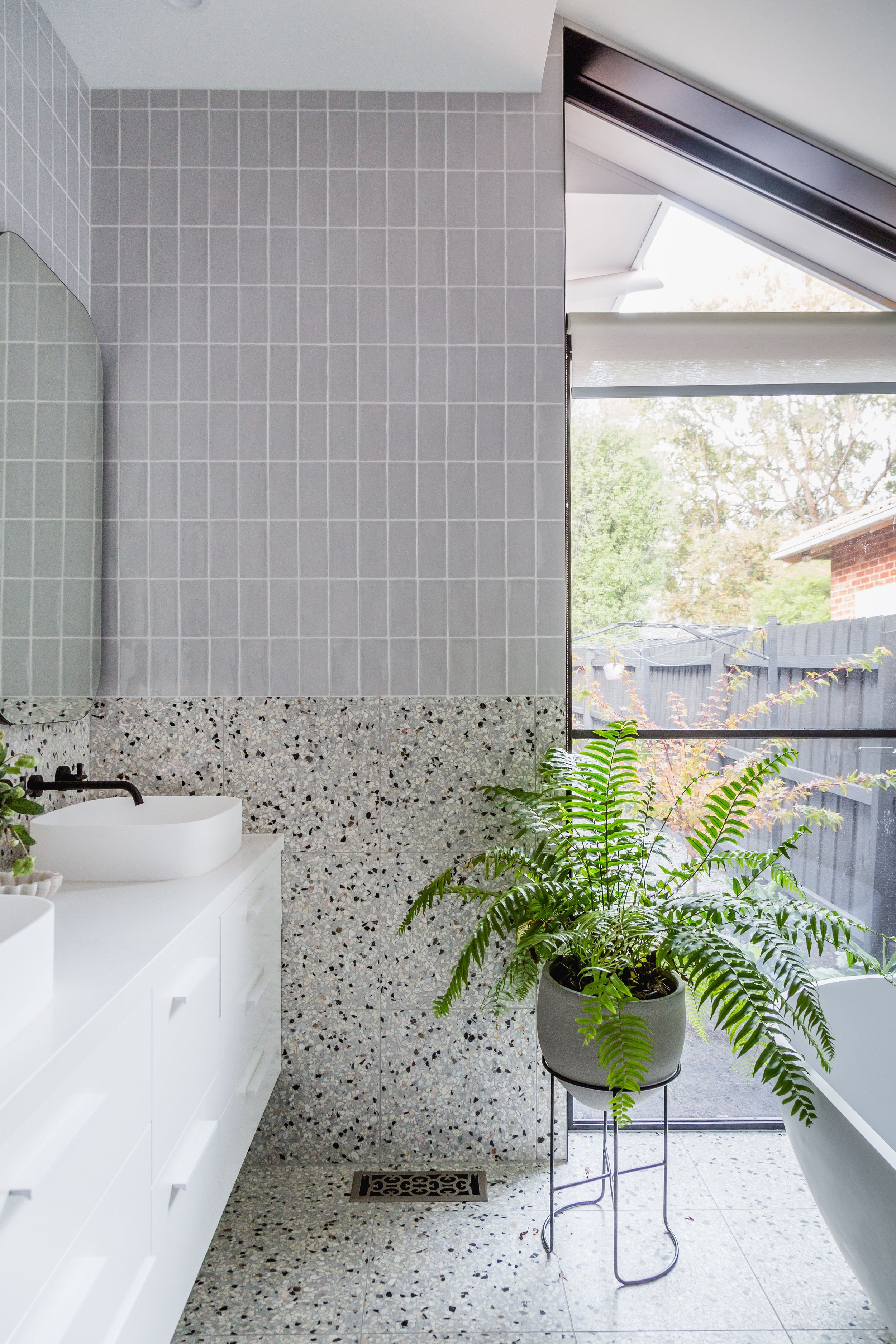 ensuite east with plant.jpeg