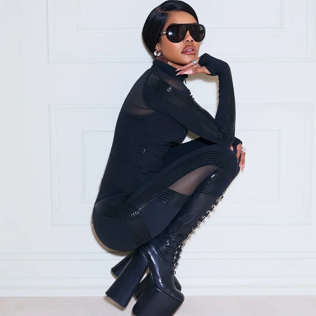 TEYANA TAYLOR x VS