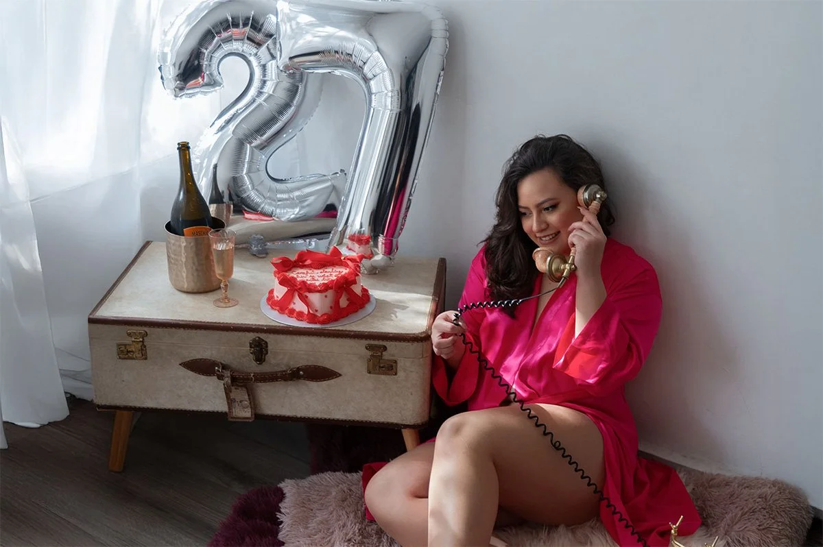 Fotografía boudoir cumpleaños: Define tu sesión íntima y celebra tu cuerpo