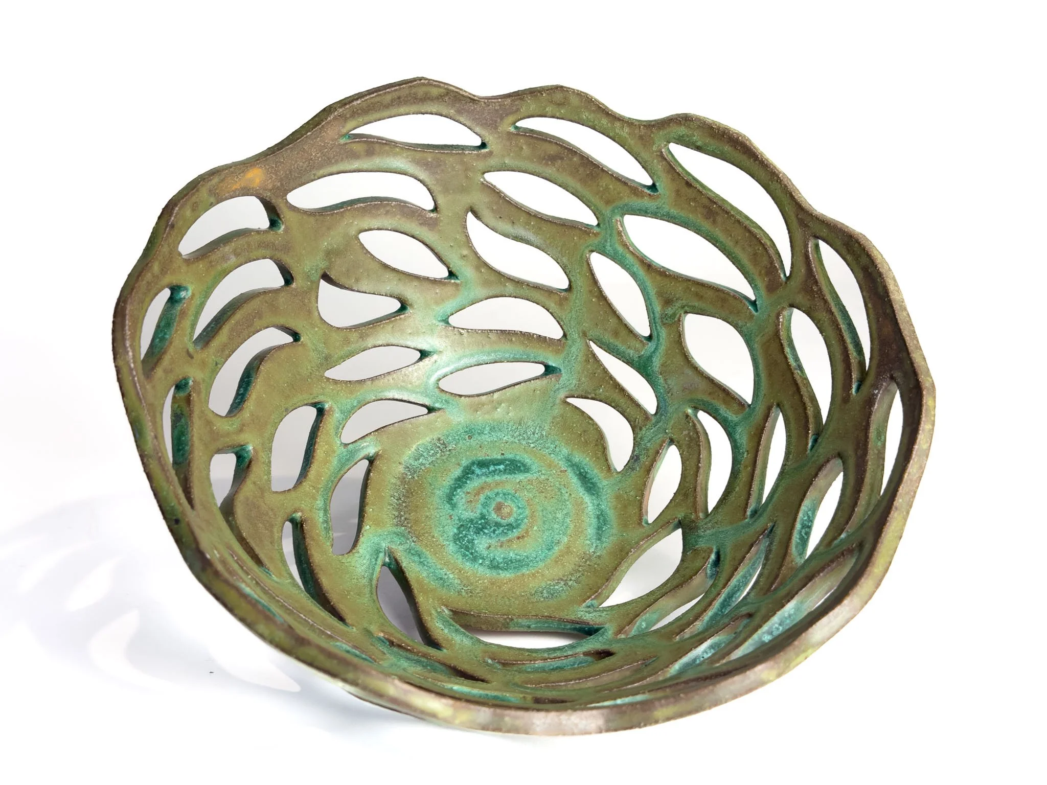 Decorative ceramic bowl