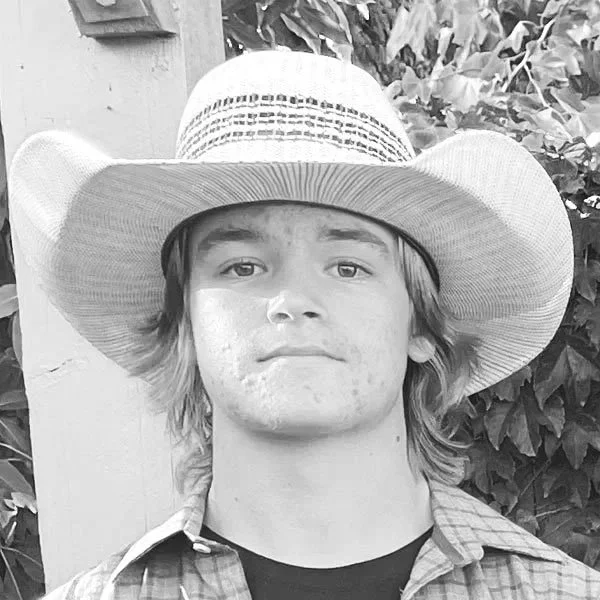 Coach Lochlan Hughes