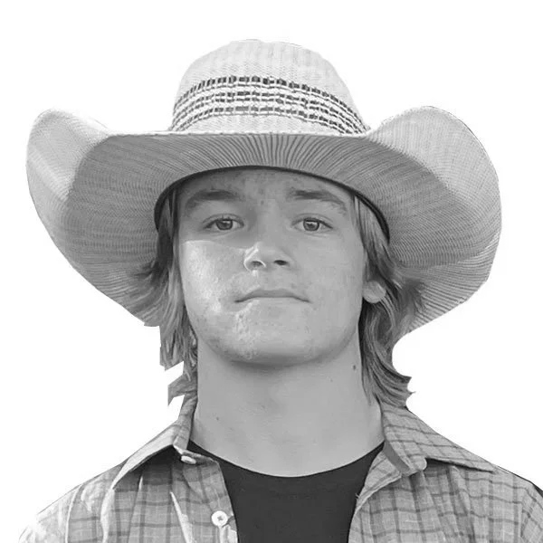 Makana Ke Kai ʻŌpio Coach