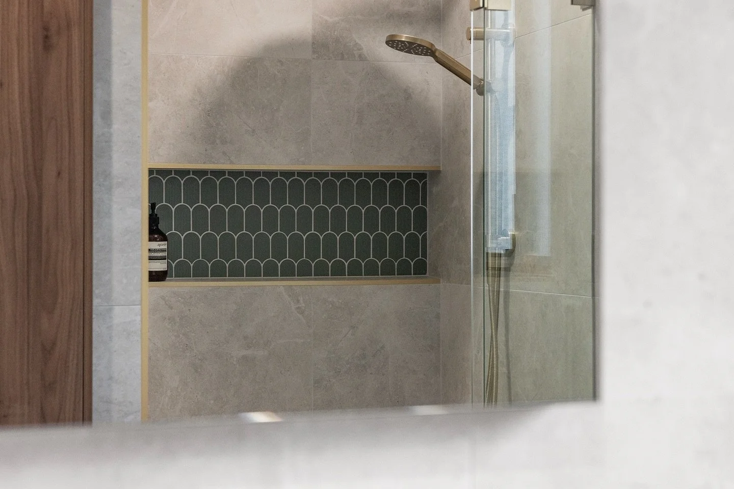 With a blend of Florentine walnut and gold accents our Florey ensuite renovation is complete 

#G6concepts #Renovations #Ensuite
