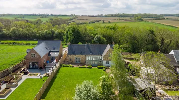 Retreat location back garden.jpg