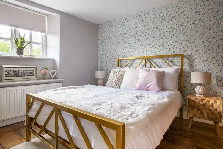 Retreat location bedroom 3.jpg