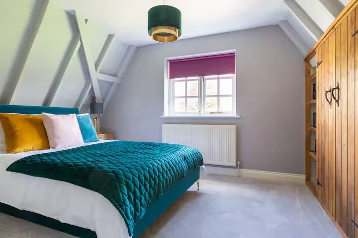 Retreat location bedroom 2.jpg