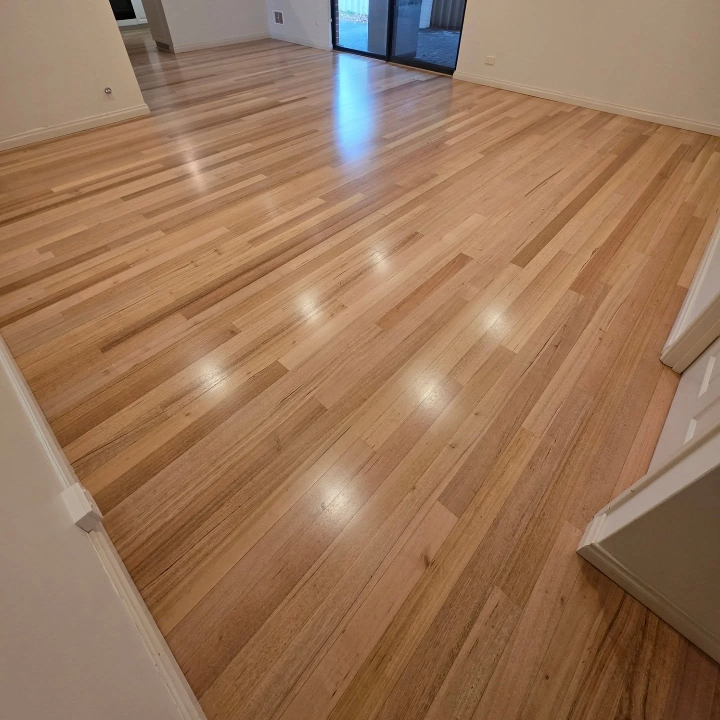 Our Client had some Termite Damage 😱 - and asked us to help 🖐

Swipe 👉 for some Project Photos

After the Client completed the Repairs, we:

🔥 Spot Filled, Re-Sanded and Sealed the New and Existing Solid Tasmanian Oak with 1 x Coat of @_enviropro