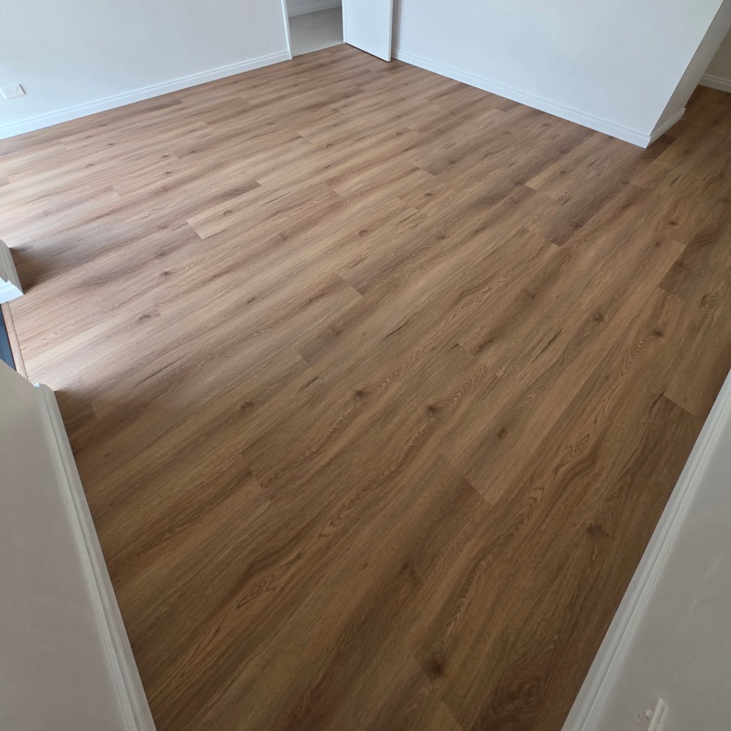 Our Client recently built their New House - and asked to help make it a Home 🏡❤️

Swipe 👉 for some Project Photos:

To complete this Project, we:

🔥 Diamond Ground the Concrete Subfloor to reduce High Spots and Remove Contaminants that may impede 