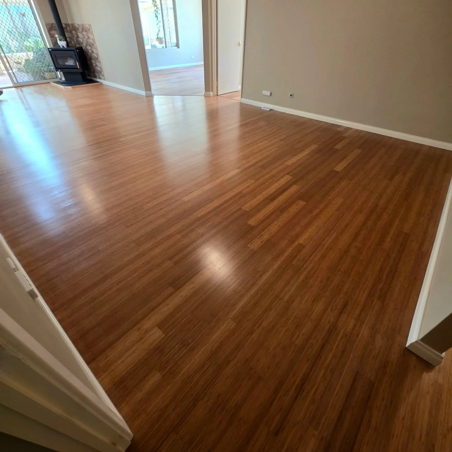 Our Client is moving into their New Home - and asked us to help give their Floors a Fresh Face 💅

Swipe 👉 for some Project Photos

To complete this Project, we:

🔥 Diamond Ground the Concrete Subfloor to Reduce High Spots and Remove Contaminants t