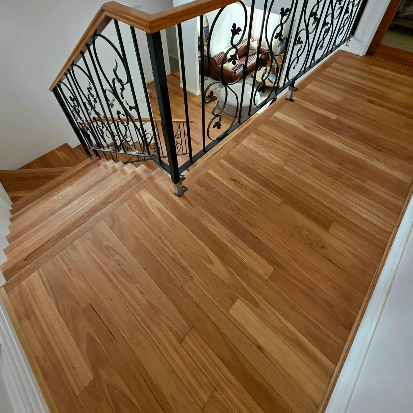 Our Client decided it was time to bring their Existing Solid Blackbutt back to life, and gave us a call 🗣📲

Swipe 👉 for Project Photos

To complete this Project, we:

🔥 Replaced the Existing Solid Blackbutt with New Solid Blackbutt Splaybead thro