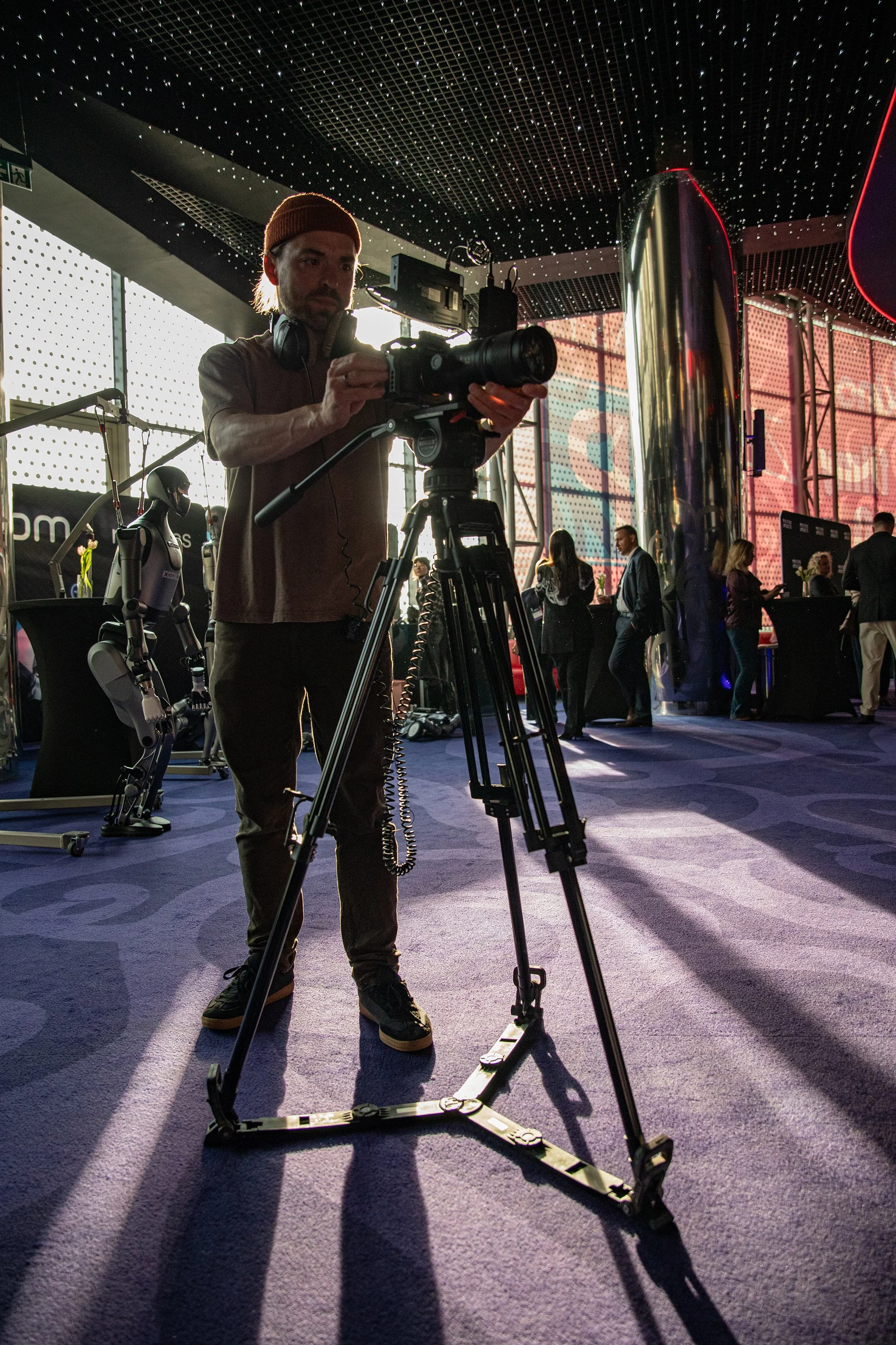  Maciej Przemysław Wróbel (Grain Films) podczas realizacji 10. edycji Masters &amp; Robots. 
