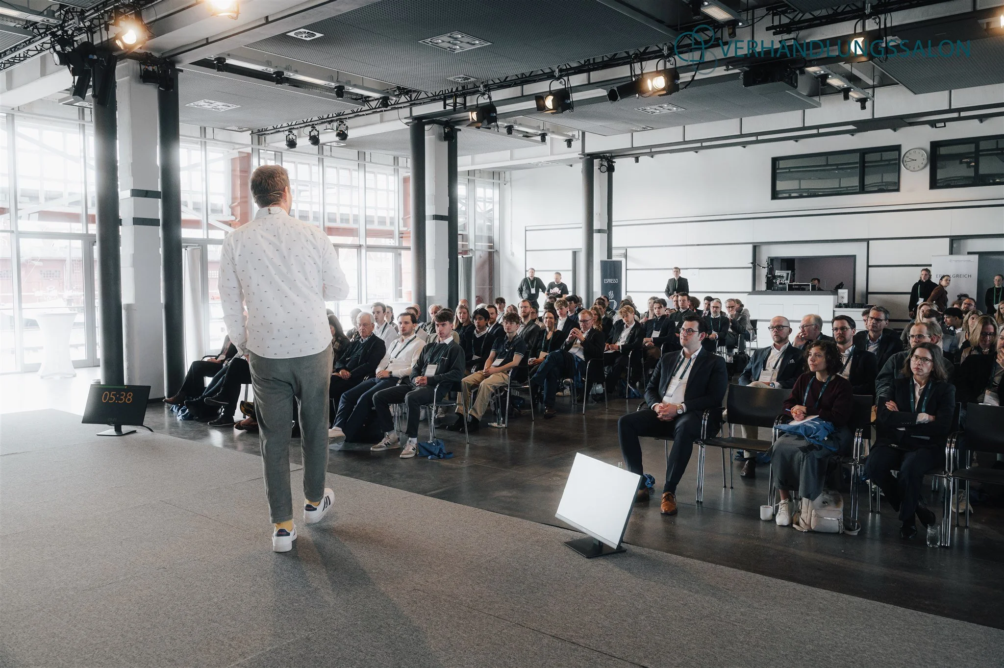 03-Verhandlungssalon-26-Preview.jpg