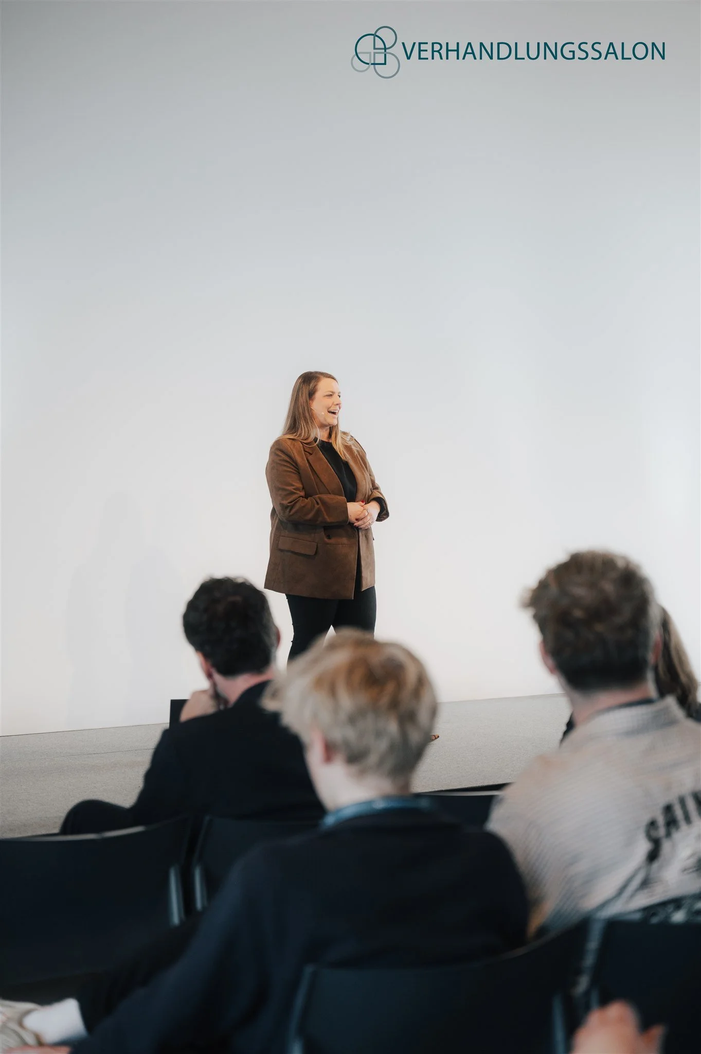 16-Verhandlungssalon-26-Preview.jpg