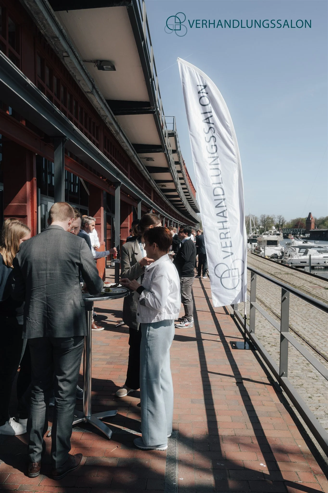 32-Verhandlungssalon-26-Preview.jpg