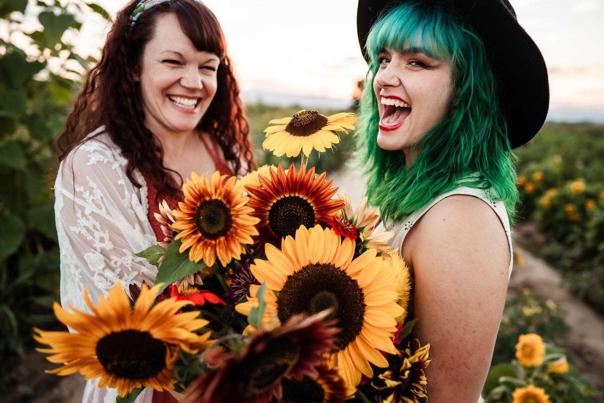 Lindsey-Eden-Birth-Photography-Doula-Denver-sunflowers-web-00248.jpg