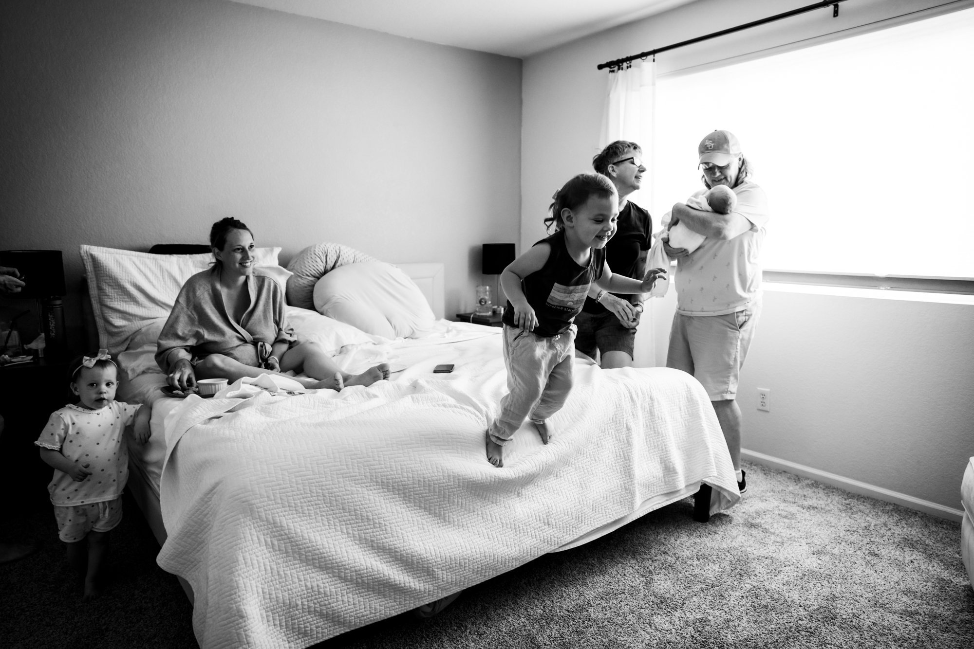 Lindsey_Eden_Photography_Denver_Birth_Photographer_Doula-ks-homebirth-web-02206.jpg