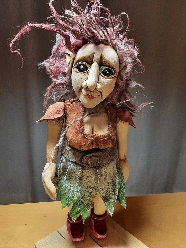 Niamh (Tabletop-Puppe)