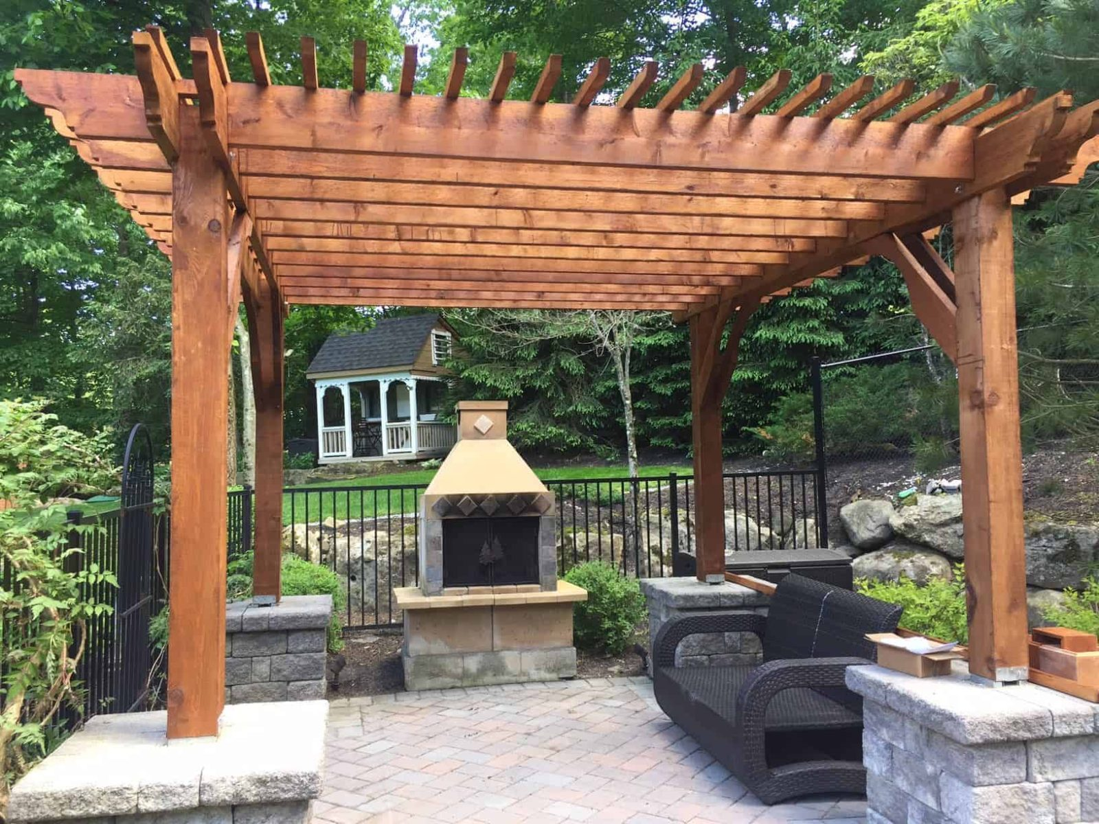The Perks of Custom Pergolas in Macon, GA: Enhancing Outdoor Elegance
