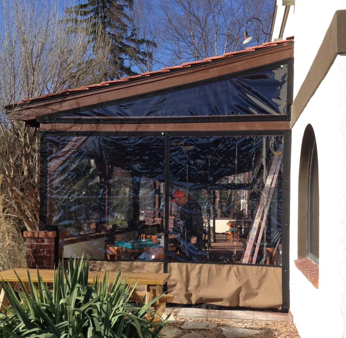 A Beginner's Guide to Vinyl Enclosures in Warner Robins, GA