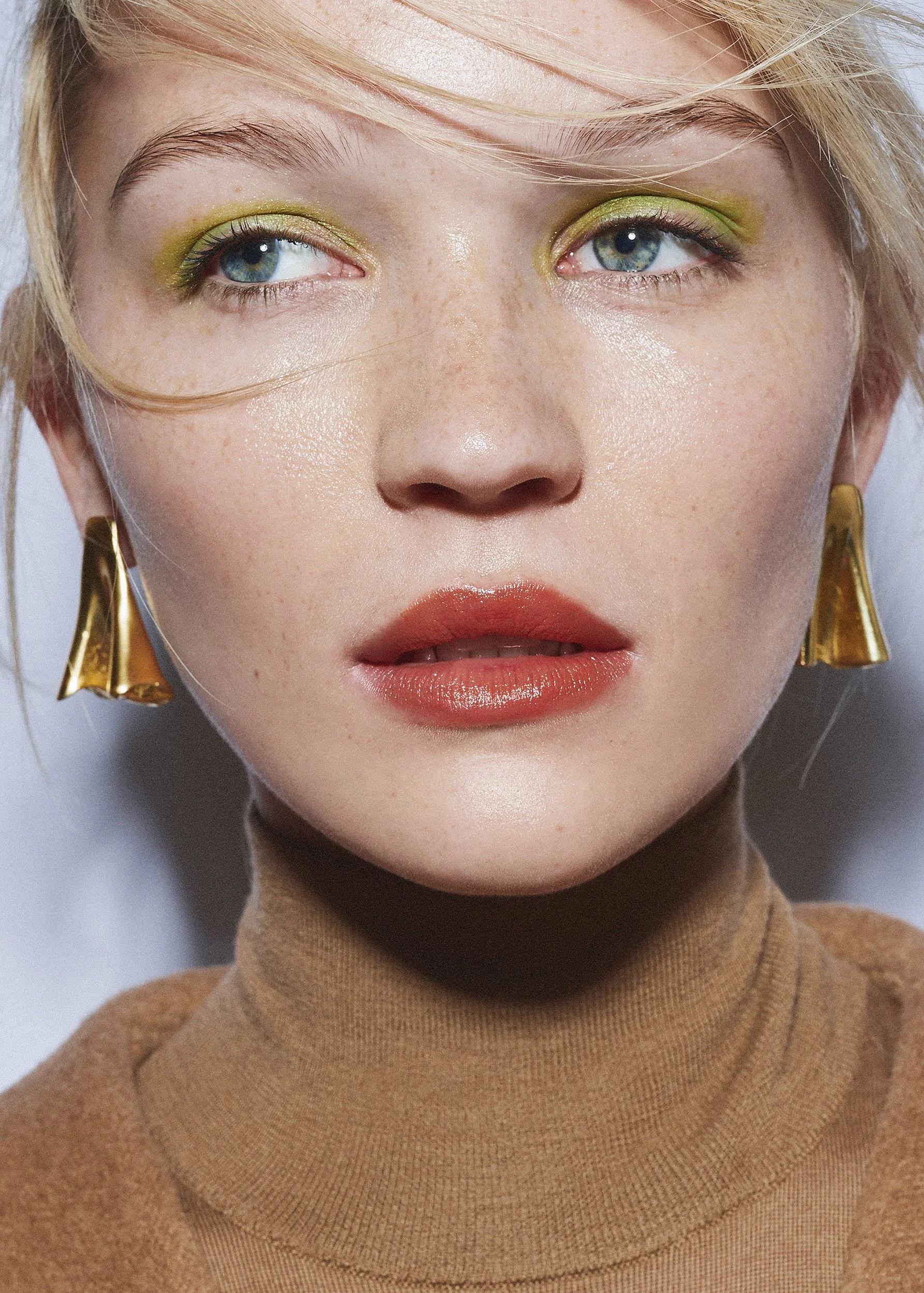 JEMIMA_WYATT_BEAUTY_S04_026_HIRES_FINAL_72dpi.jpg