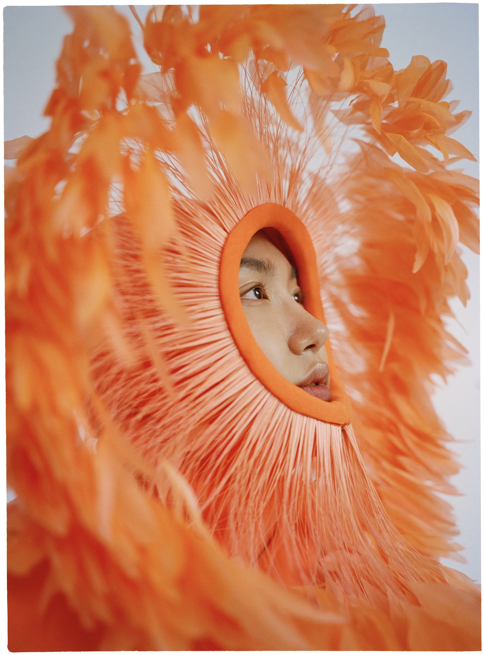 LOfficiel_Haute_Couture_Art_S07_FINAL_RGB_Uncropped_72dpi.jpg
