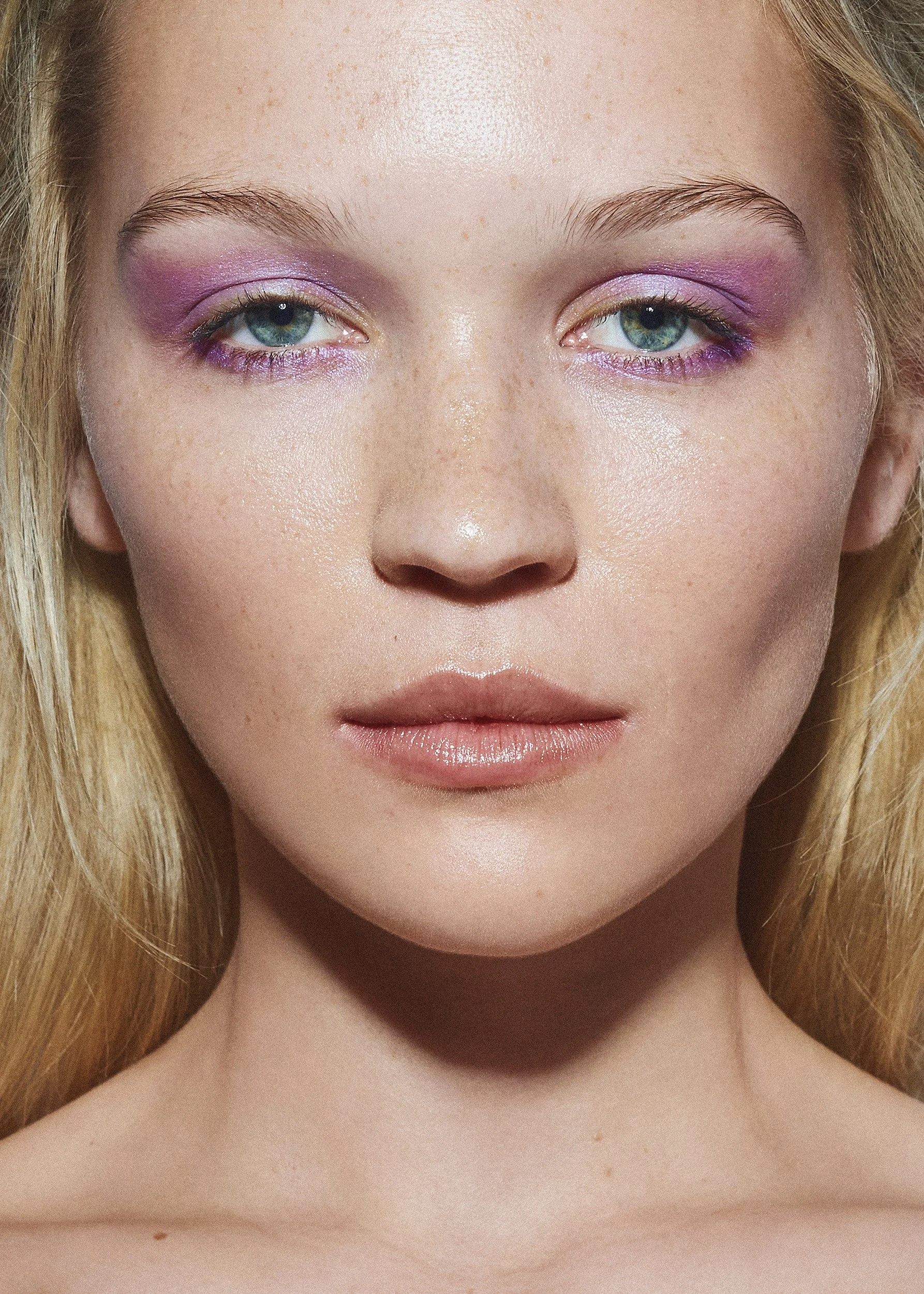 JEMIMA_WYATT_BEAUTY_S05_038_PORTRAIT_HIRES_FINAL_72dpi.jpg