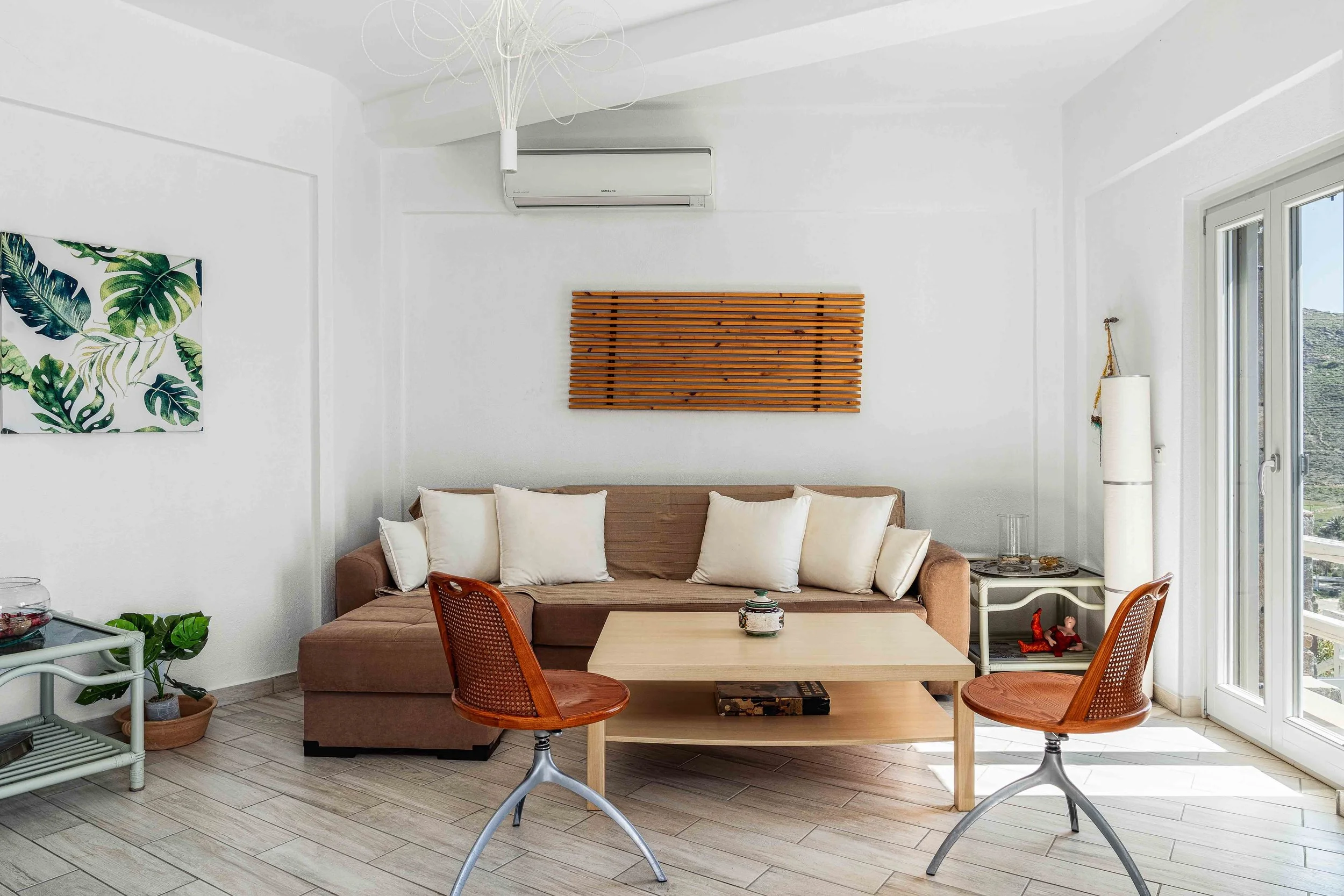 Κ2 σαλονι.jpg