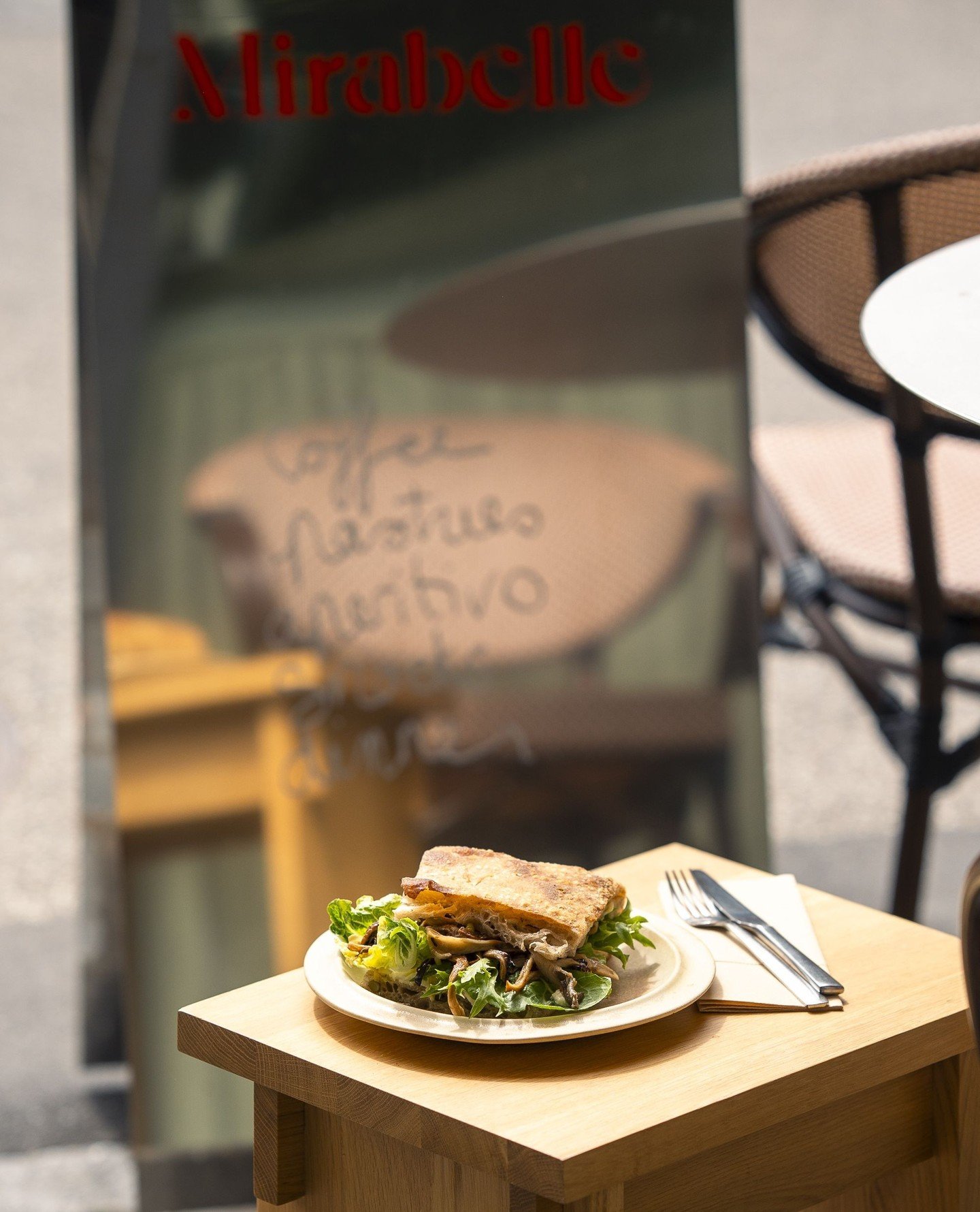 A good focaccia is worth waiting for.�Fresh from the oven. Made &agrave; la minute. Choose between hot-smoked ham or zucchini, finished with creamy stracciatella from our Micro Dairy.⁠