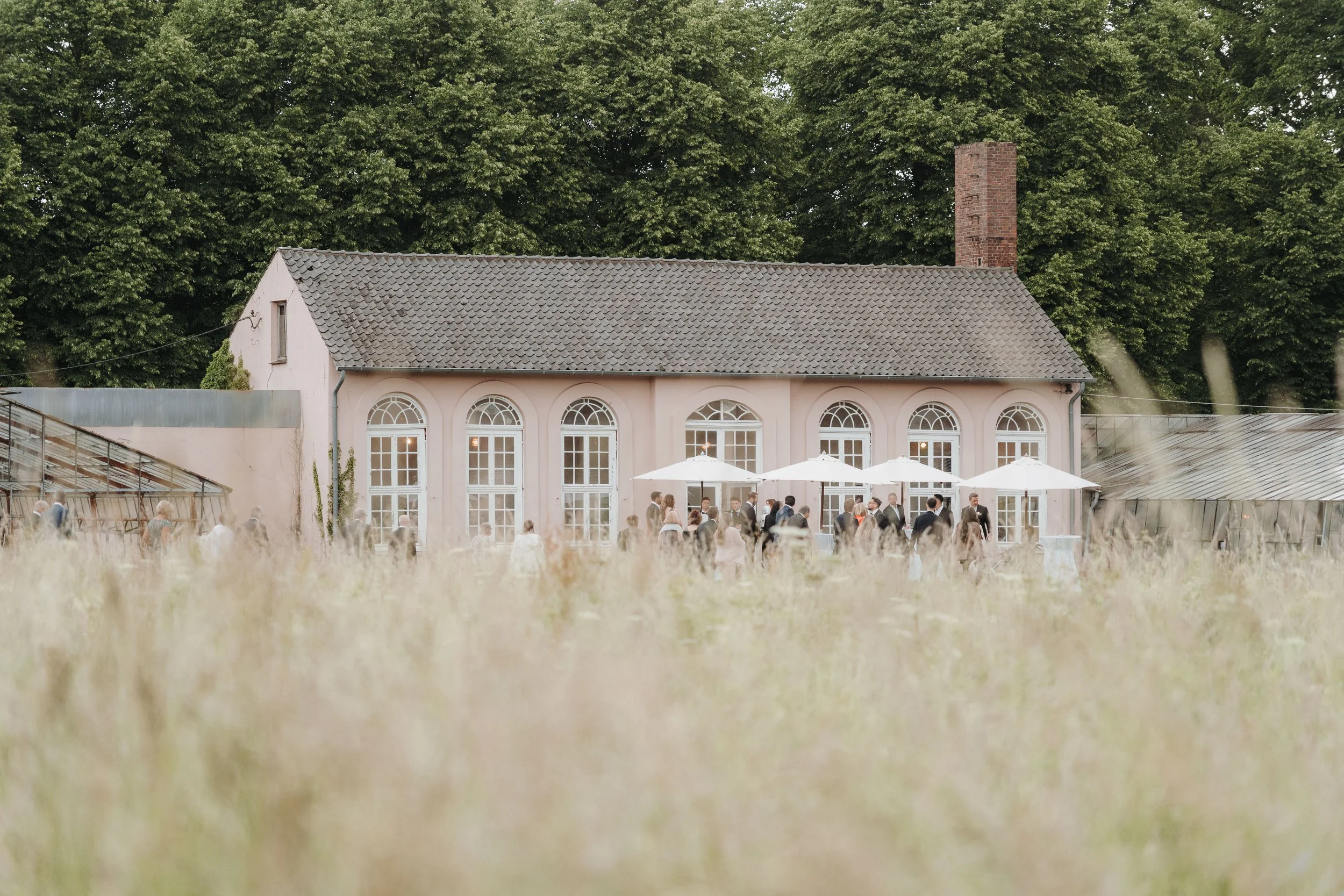 12 - hochzeit_schlossdiersfordt_henrikemichel_elenapetersfotografie (121 von 1165).jpg