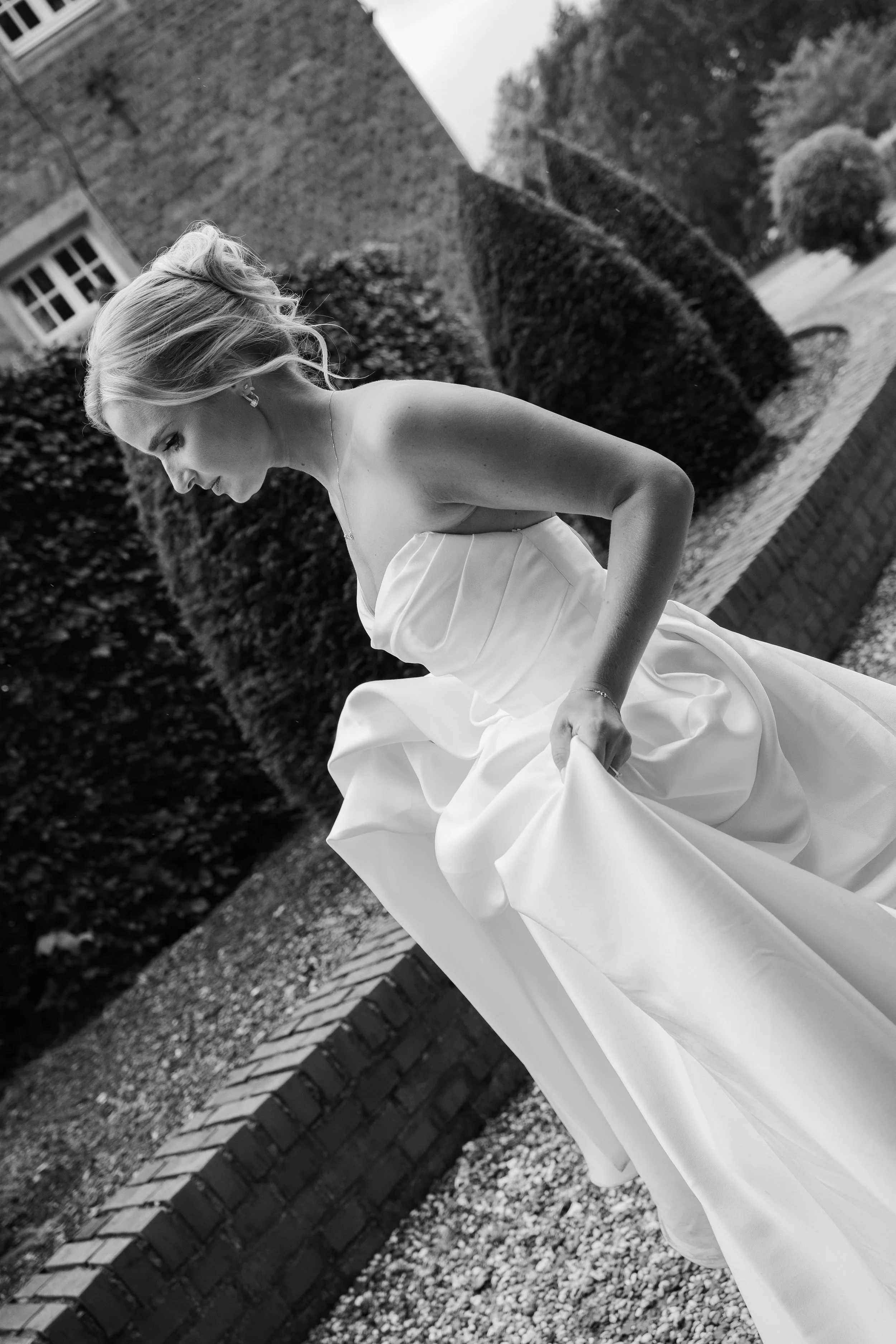 54 - hochzeit_schlossdiersfordt_henrikemichel_elenapetersfotografie (709 von 1165).jpg