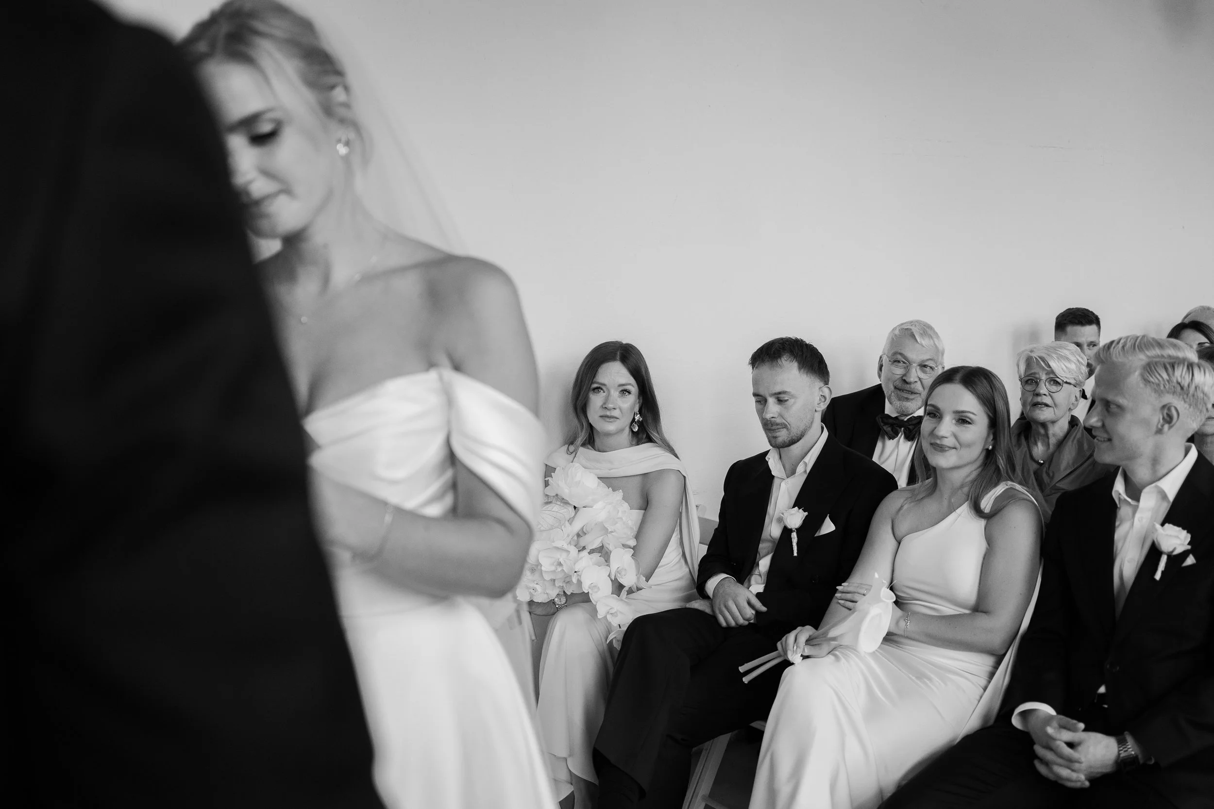 28 - hochzeit_schlossdiersfordt_henrikemichel_elenapetersfotografie (350 von 1165).jpg