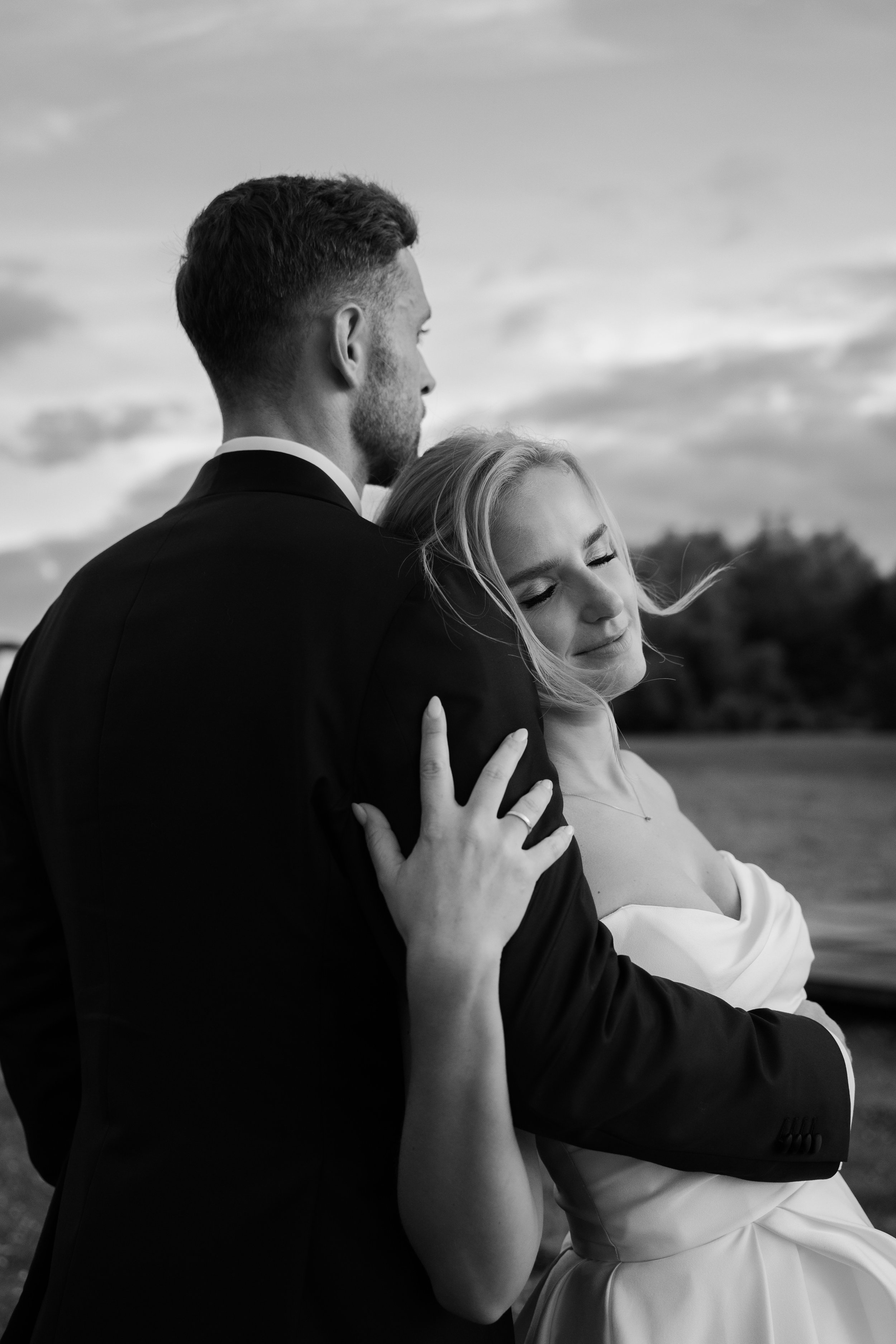 83 - hochzeit_schlossdiersfordt_henrikemichel_elenapetersfotografie (1008 von 1165).jpg