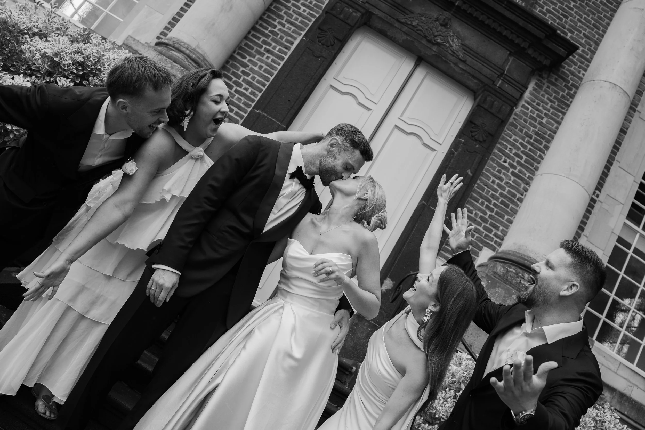 55 - hochzeit_schlossdiersfordt_henrikemichel_elenapetersfotografie (728 von 1165).jpg