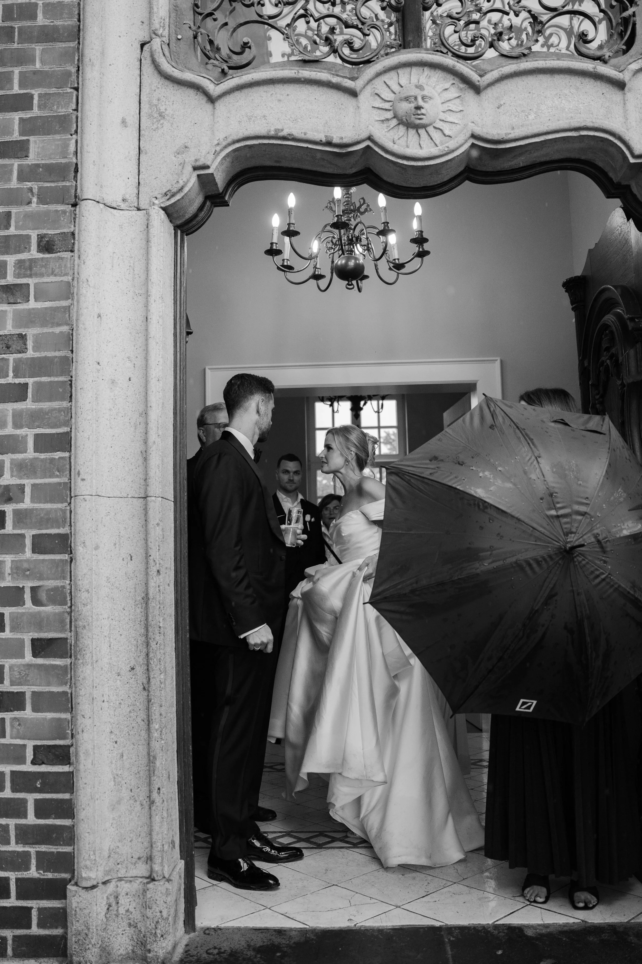51 - hochzeit_schlossdiersfordt_henrikemichel_elenapetersfotografie (642 von 1165).jpg