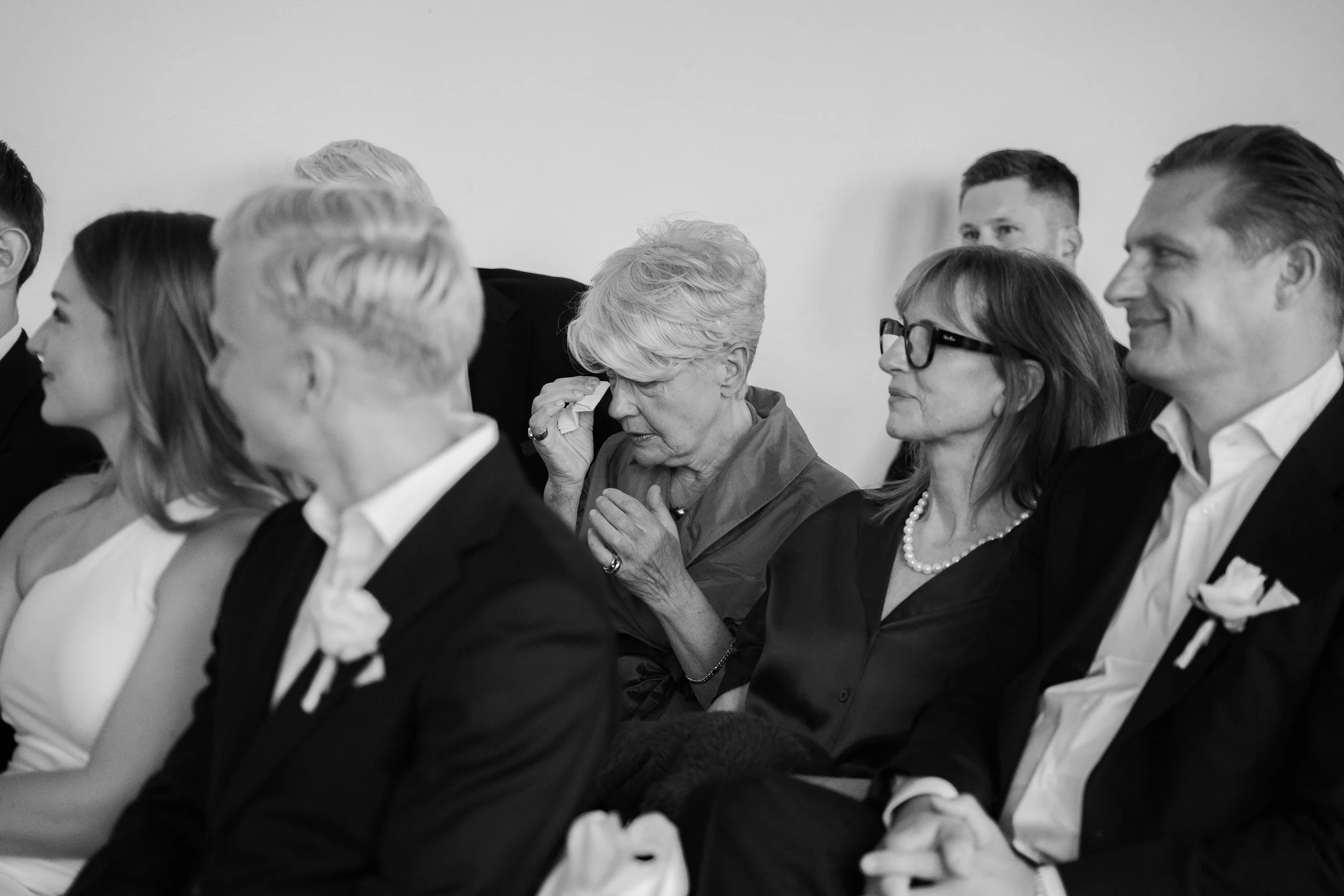 23 - hochzeit_schlossdiersfordt_henrikemichel_elenapetersfotografie (267 von 1165).jpg