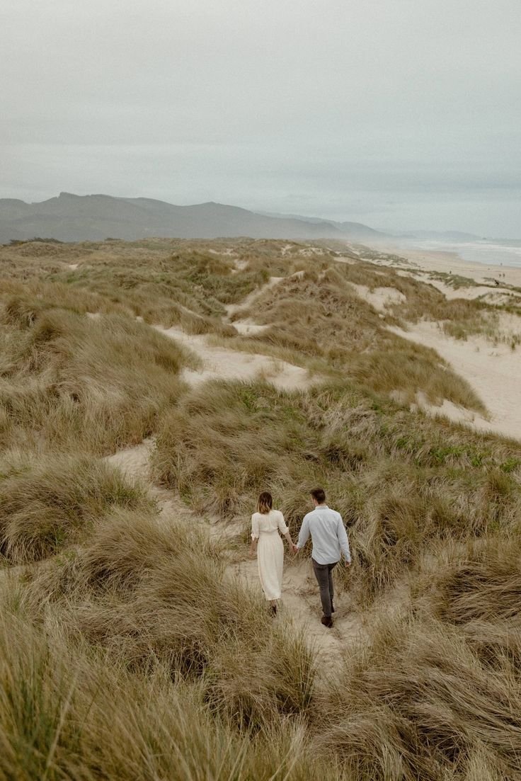 Dan + Emma __ Oregon Coast Engagement.jpeg