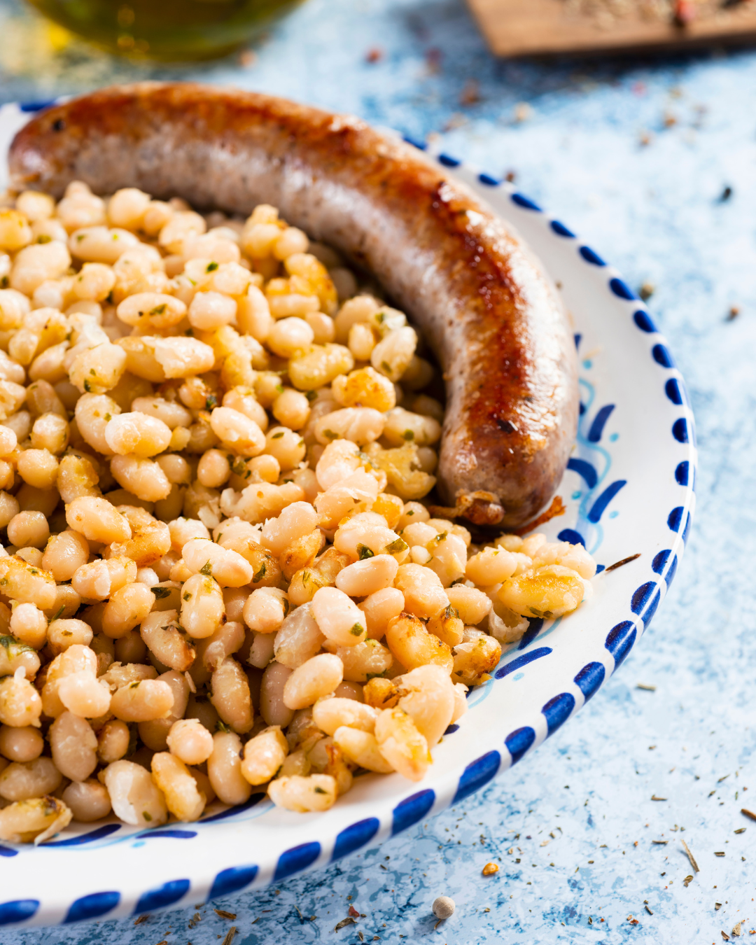 an image of Spain's Sausage and Bean dish