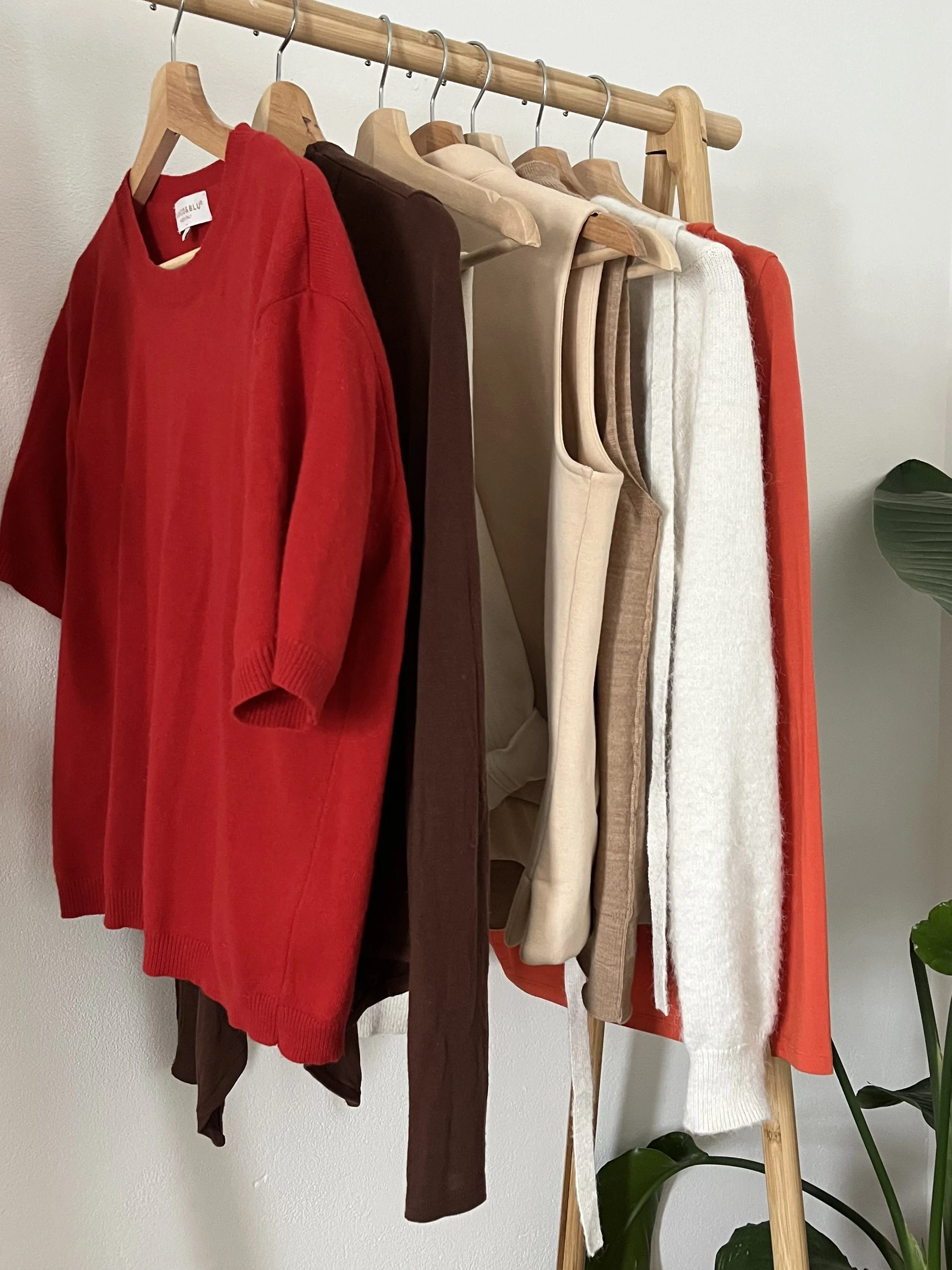 The Art of Letting Go (of Old Clothes)