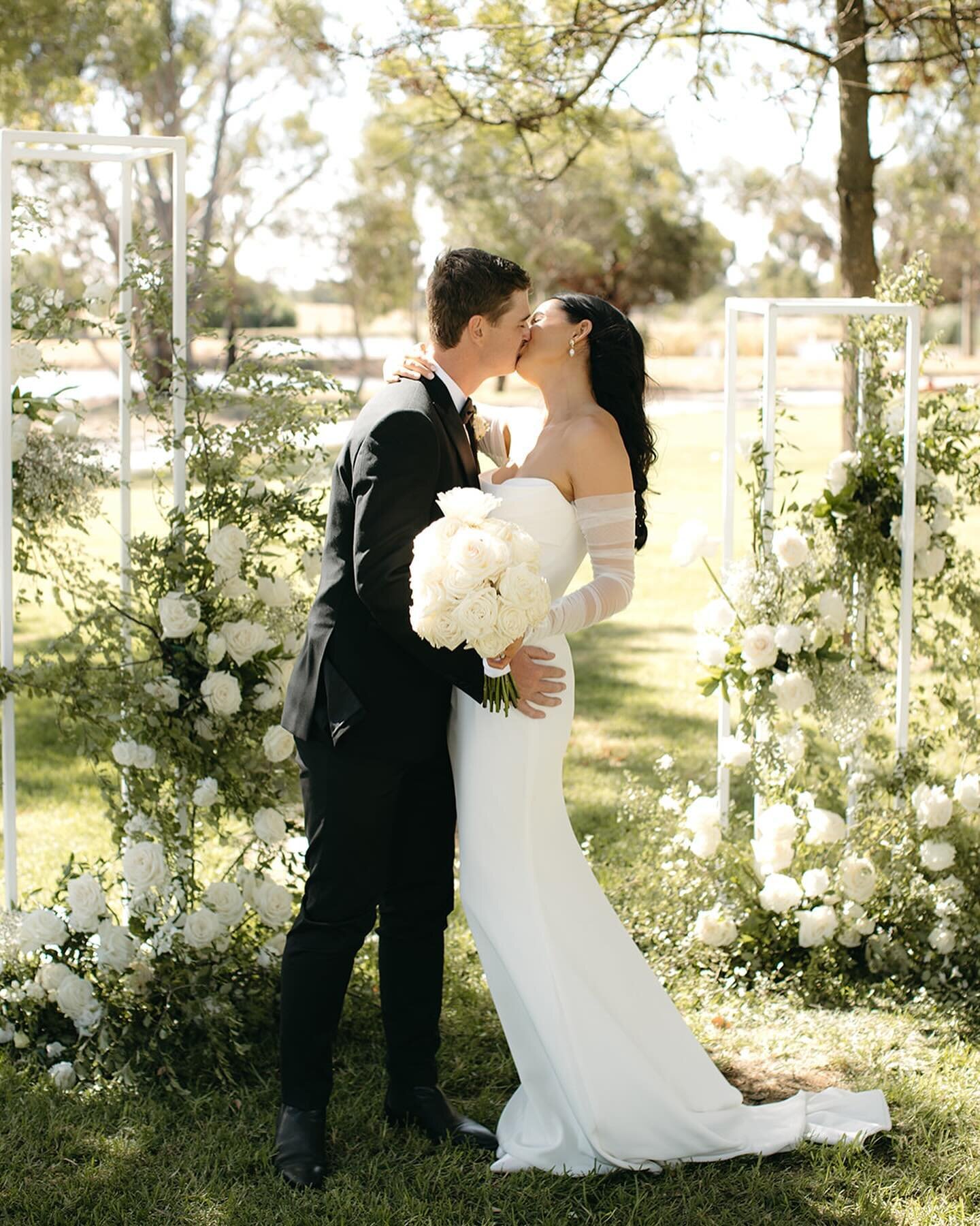Stacey and Darcy and their beautiful homestead wedding ~ 

A picturesque garden oasis for their ceremony followed by a champagne filled canap&eacute; hr and candle lit reception. Magic!

Captured through the lens of the talented Christian at @whitesa