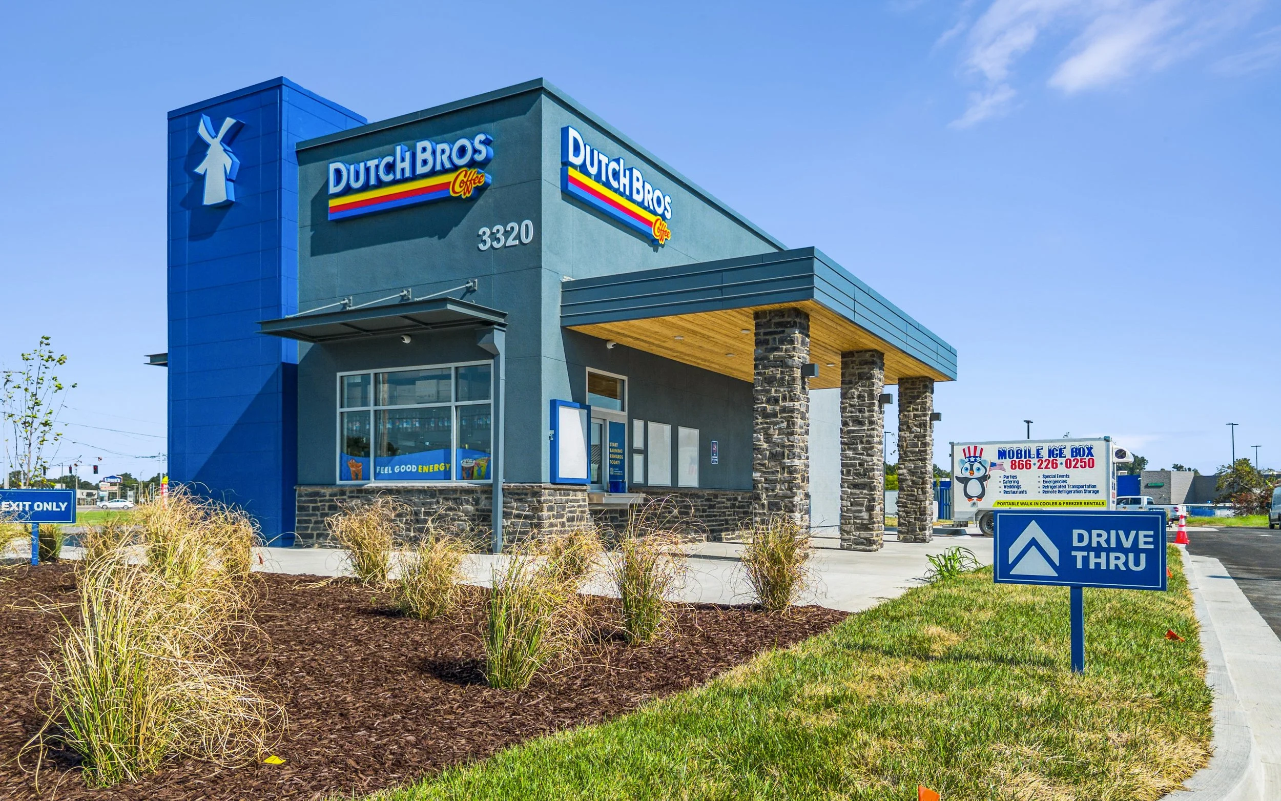 3320-Irvin-Cobb-Dr-Paducah-KY-42.jpg
