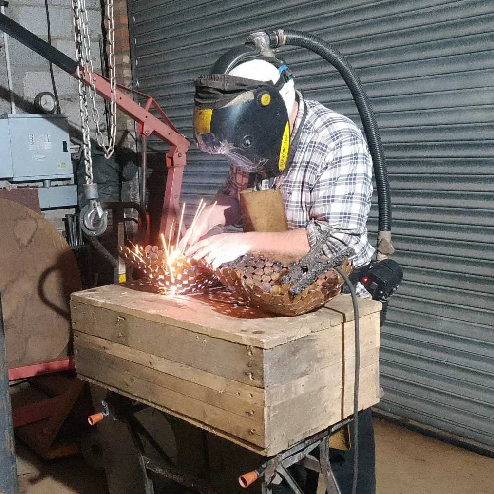 A look back at some workshop moments from 2024, working on the reversed 2p torso! These builds always start the same way, long hours of welding, grinding, and shaping until the form finally begins to reveal itself 🪙

This stage is all about patience
