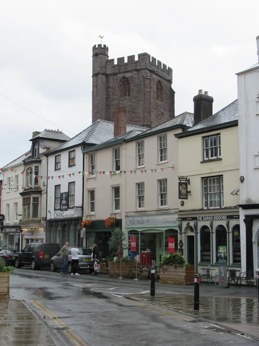 Although I was staying in Builth Wells during my week off in July, I have to say that Brecon was by far my favourite destination of the whole holiday.

A charming Welsh market town that lies just to the north of the Brecon Beacons, Brecknock, as it w