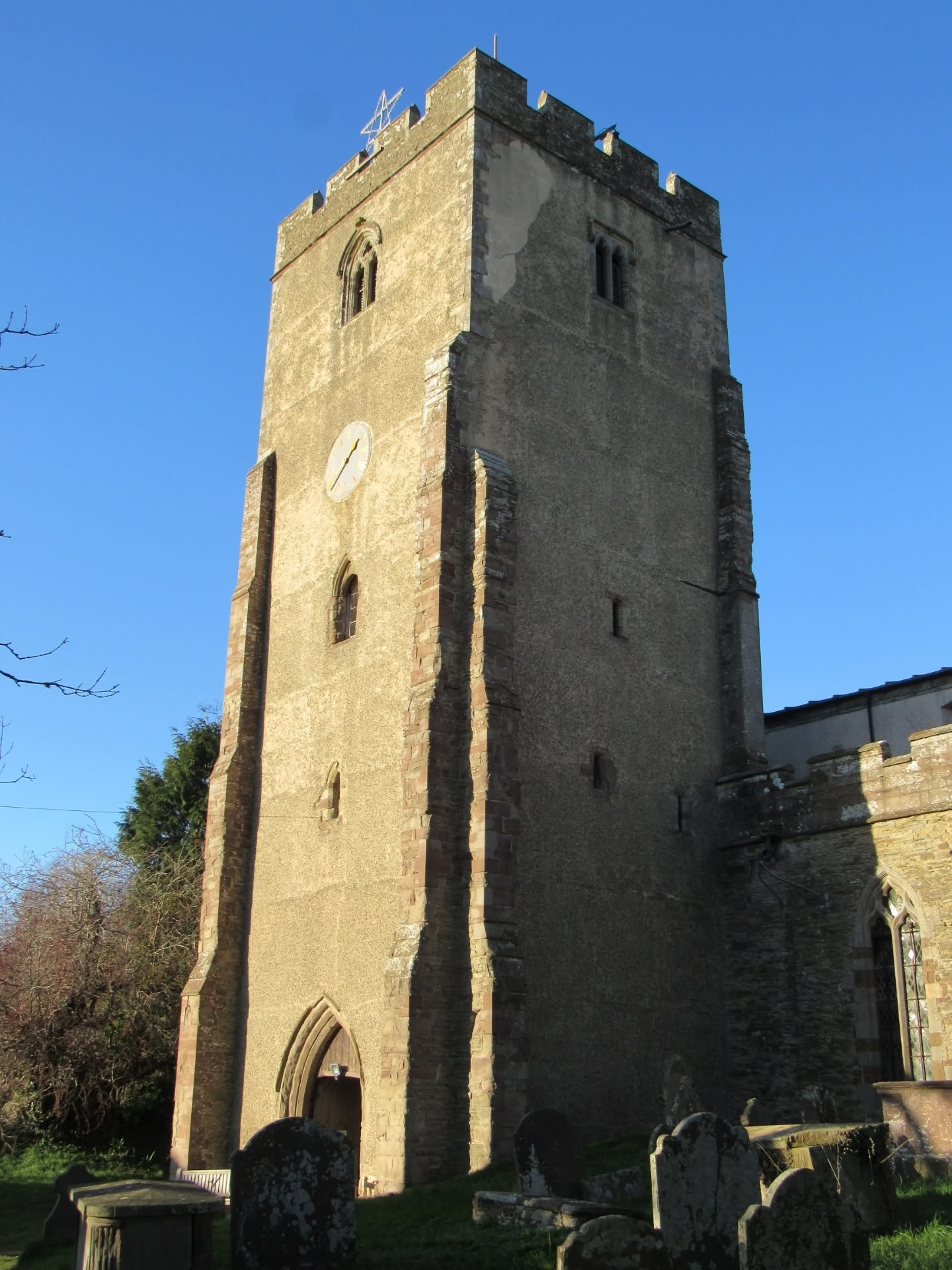 I knew I wasn't far from Leintwardine when I saw a huge roughcast tower soaring above the trees and into the clear blue sky. It could almost be mistaken for the keep of some formidable Marches castle, but it actually belongs to the church of St Mary 