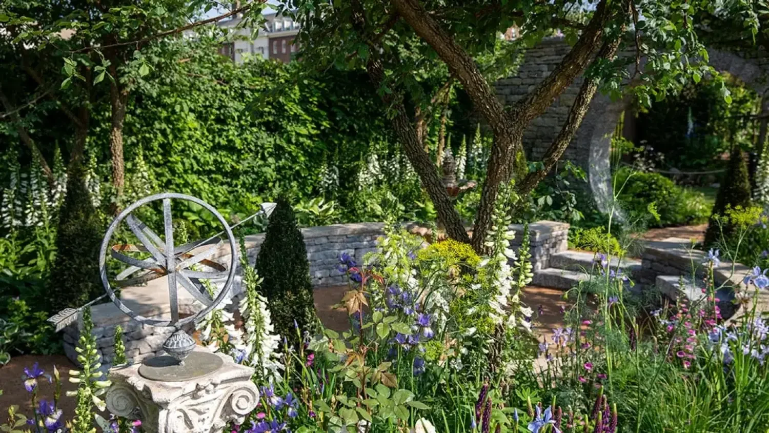 The Bridgerton Garden, looking back towards the moongate.