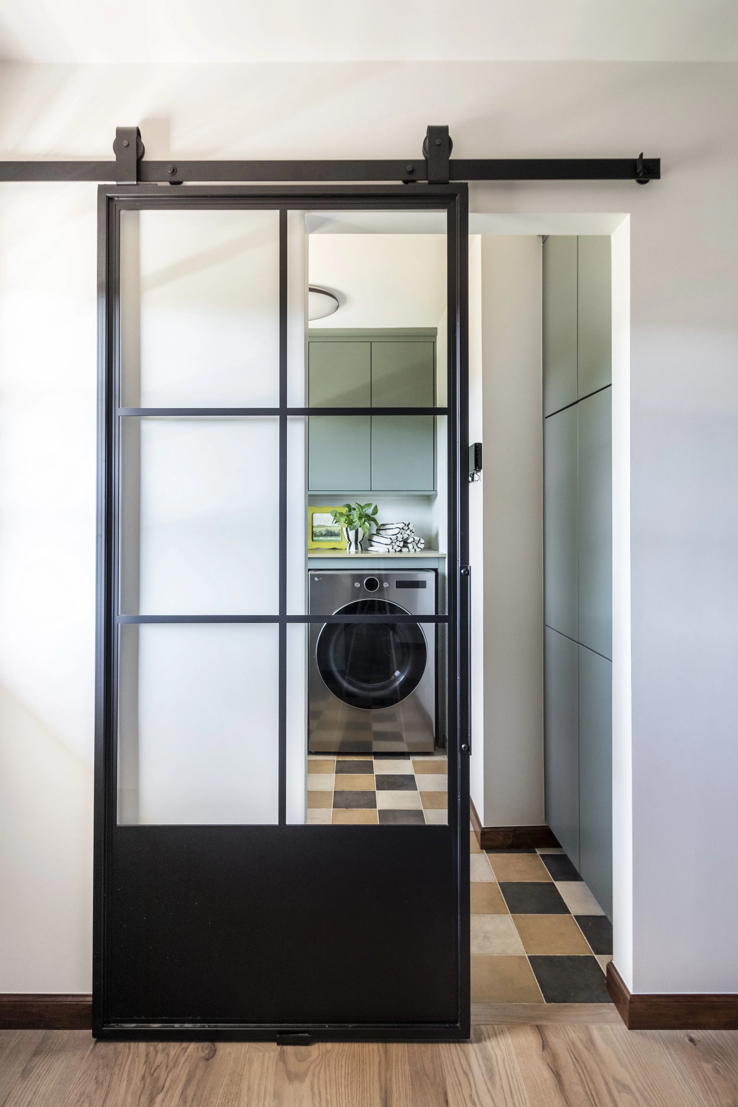 midcentury modern laundry room
